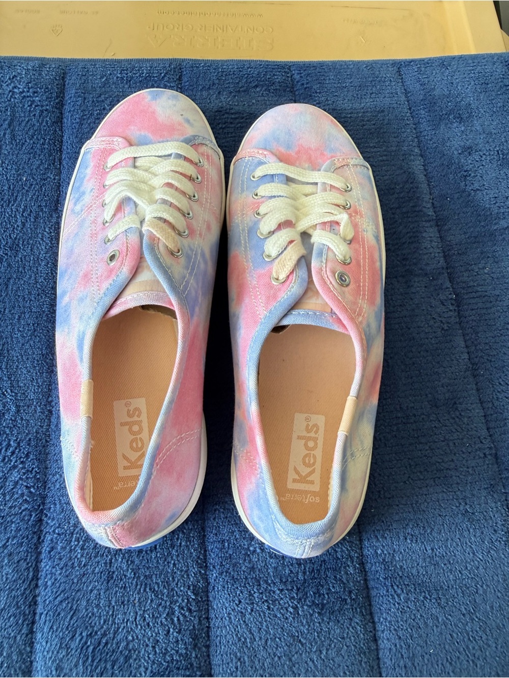 Keds Women's Tie Dye Pink/Blue Canvas Low Top Sneakers Size US 7 / UK 4.5 New - Picture 2 of 7